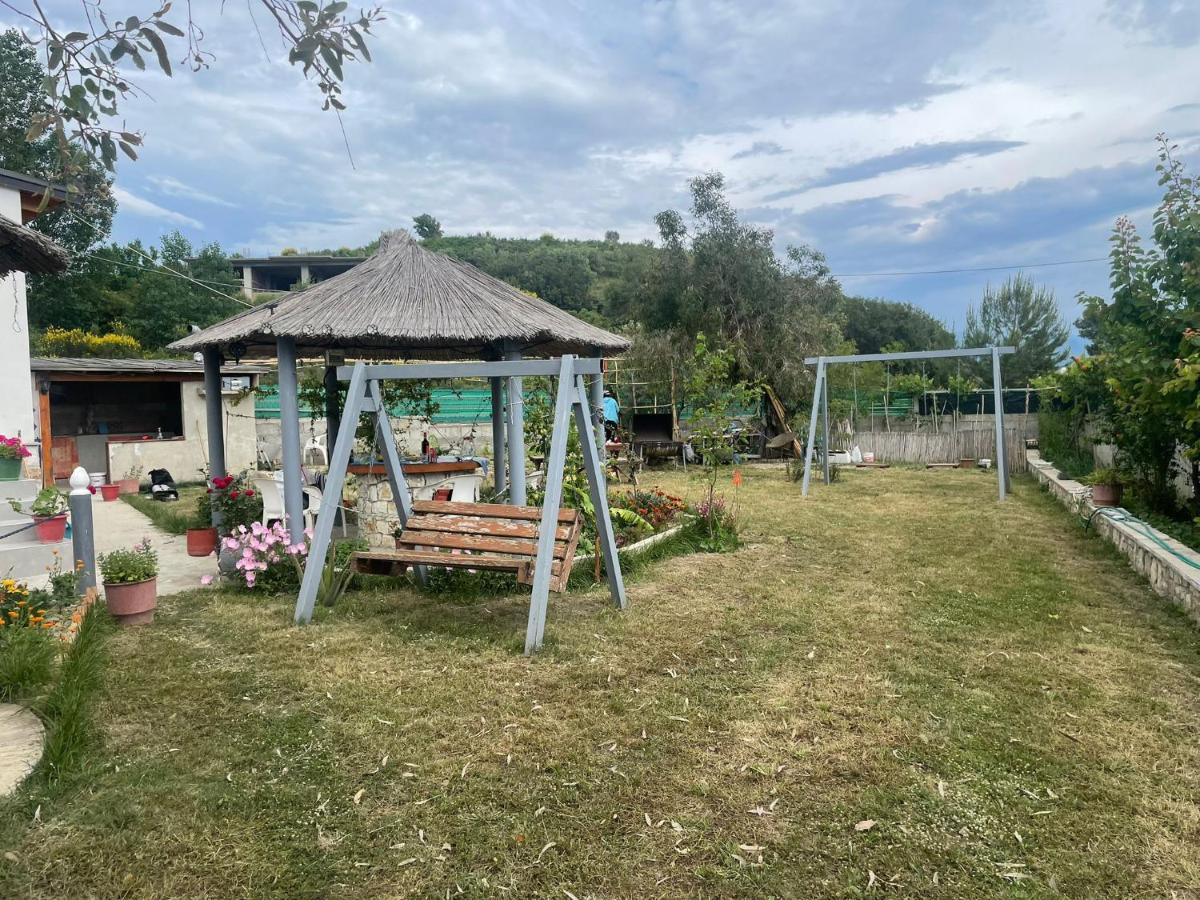 Hotel Vila Andi Zvernec Экстерьер фото