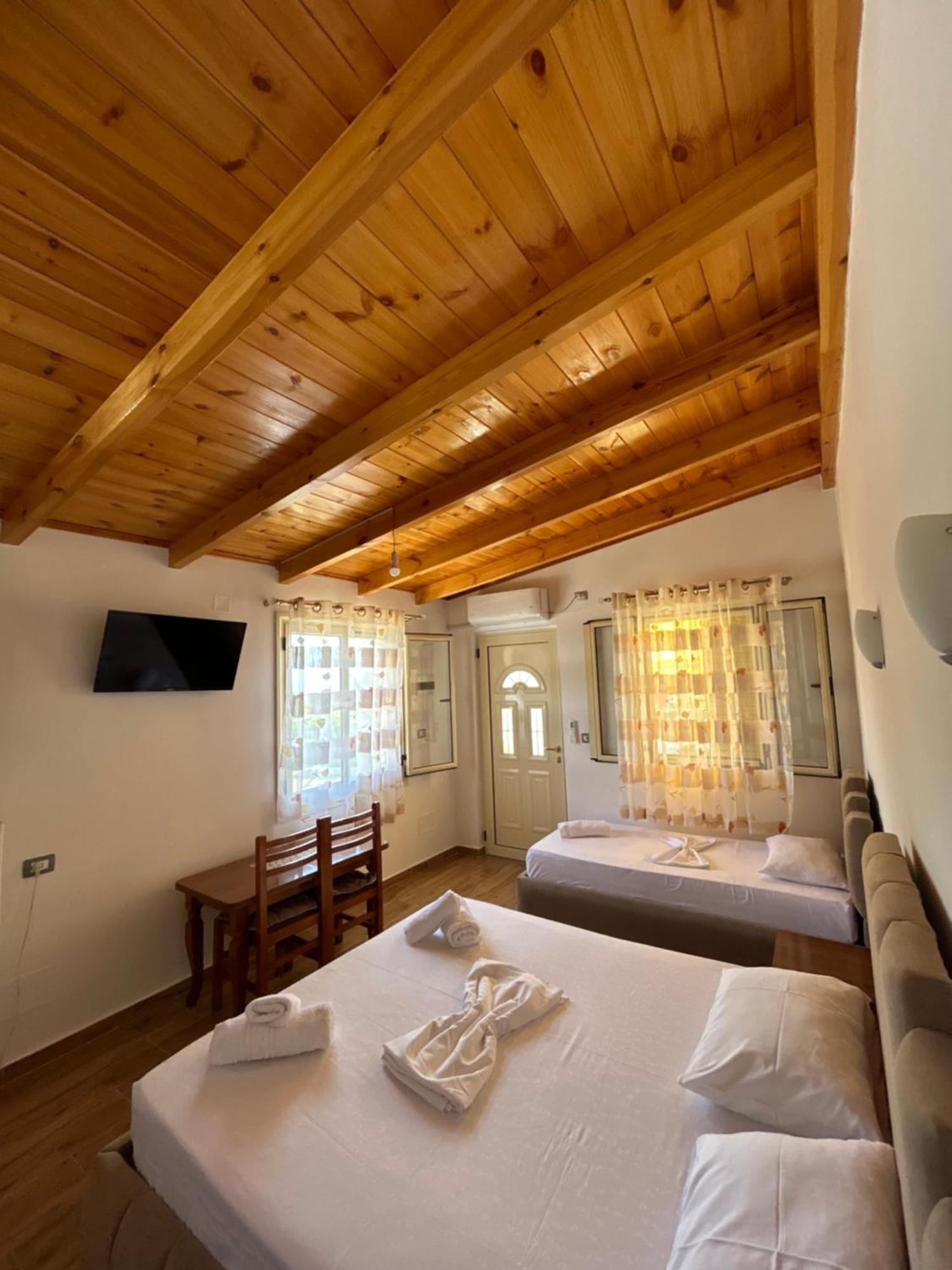 Hotel Vila Andi Zvernec Экстерьер фото
